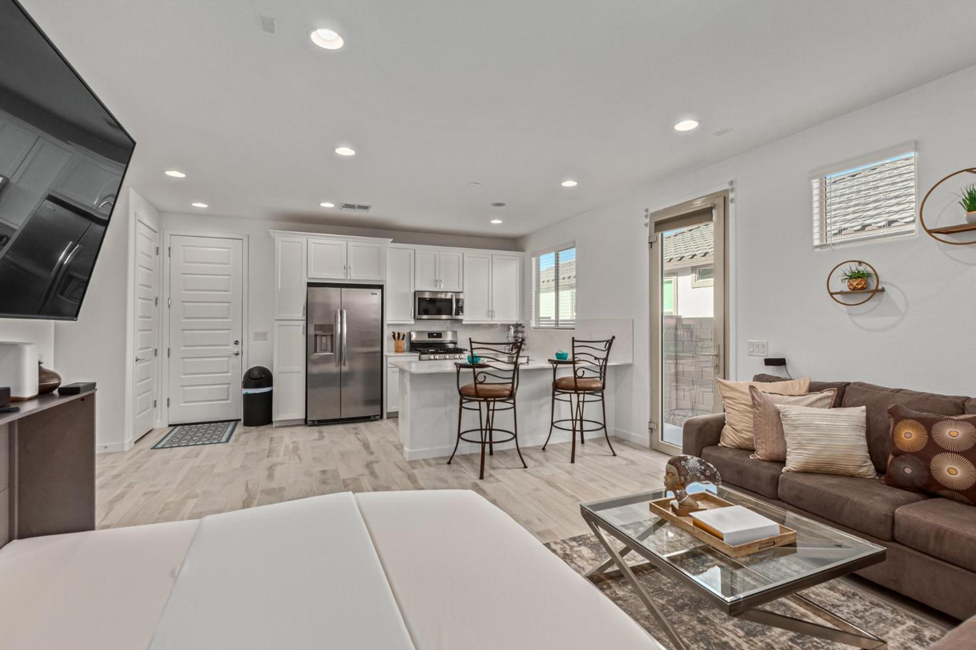 At Your Service - Modern Amenities, Urban Location, Sophisticated Style Phoenix Eksteriør billede